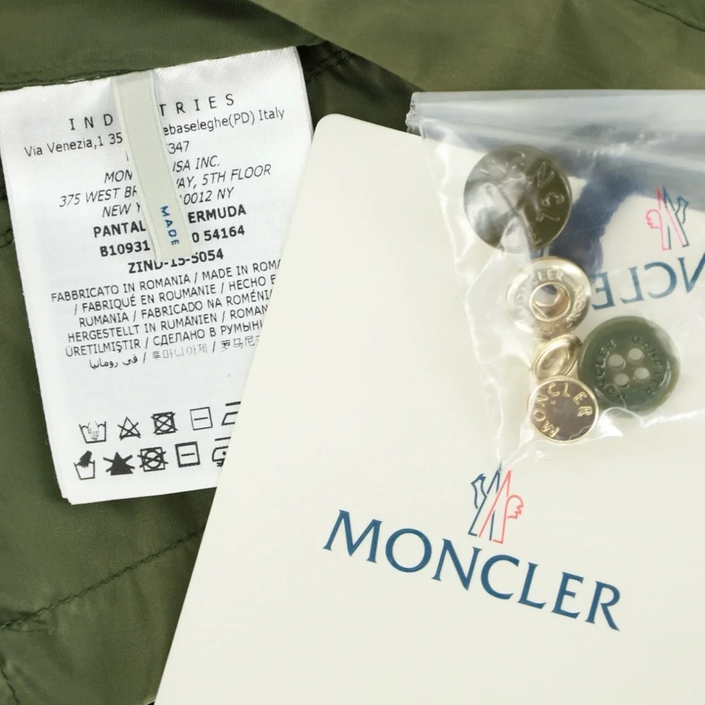 Moncler Nylon Shorts Pantalone Bermuda Adjustable Bungee Drawcord Size 38 XXS